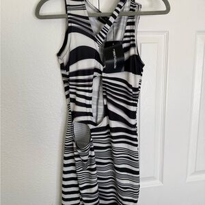 PrettyLittleThing Bodycon dress